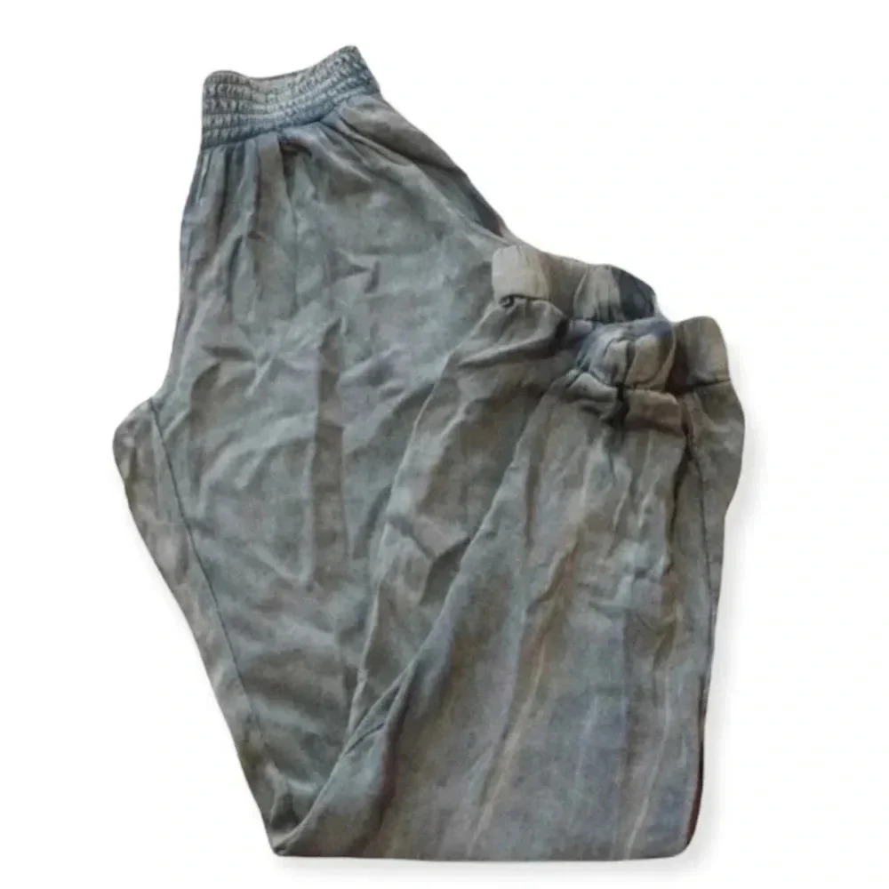 American Eagle pants